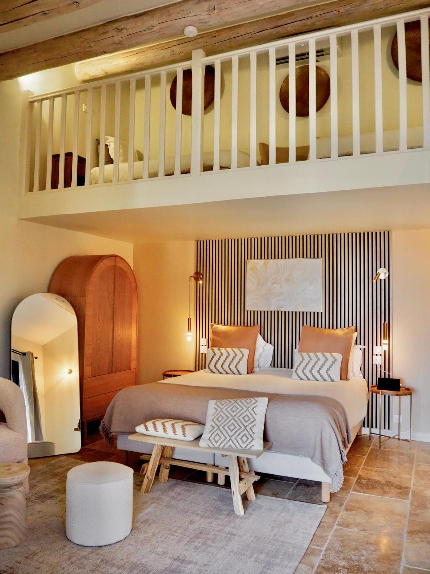 Le Jas De Joucas Hotel-Restaurant Екстер'єр фото